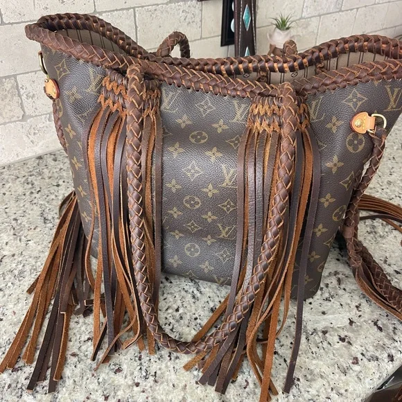 Louis Vuitton Brown Fringe Tote Bag - Picture 2 of 7